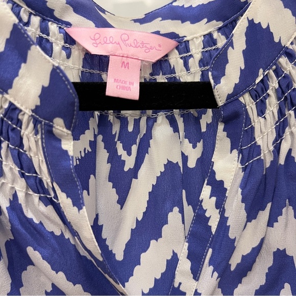 LILLY PULITZER Elsa Silk get your chev on womens size medium - Picture 4 of 6